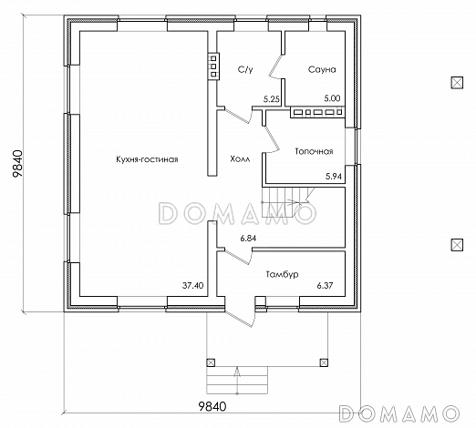 Проект компактного коттеджа с мансардным этажом и навесом под автомобиль, с наличием сауны / План 1 этажа