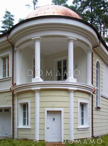 Проект гаража в классическом стиле с комнатой для охраны