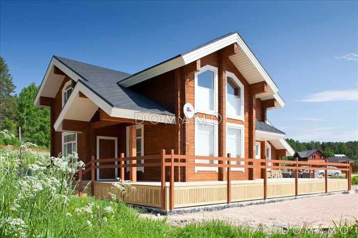 Проект деревянного дома из клееного бруса с просторной прихожей