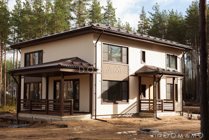 Проект дома с четырехскатной крышей