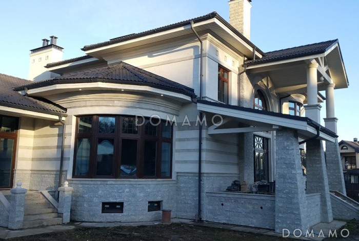 Проект коттеджа с бассейном, зимним садом и гаражом на 2 а/м, 